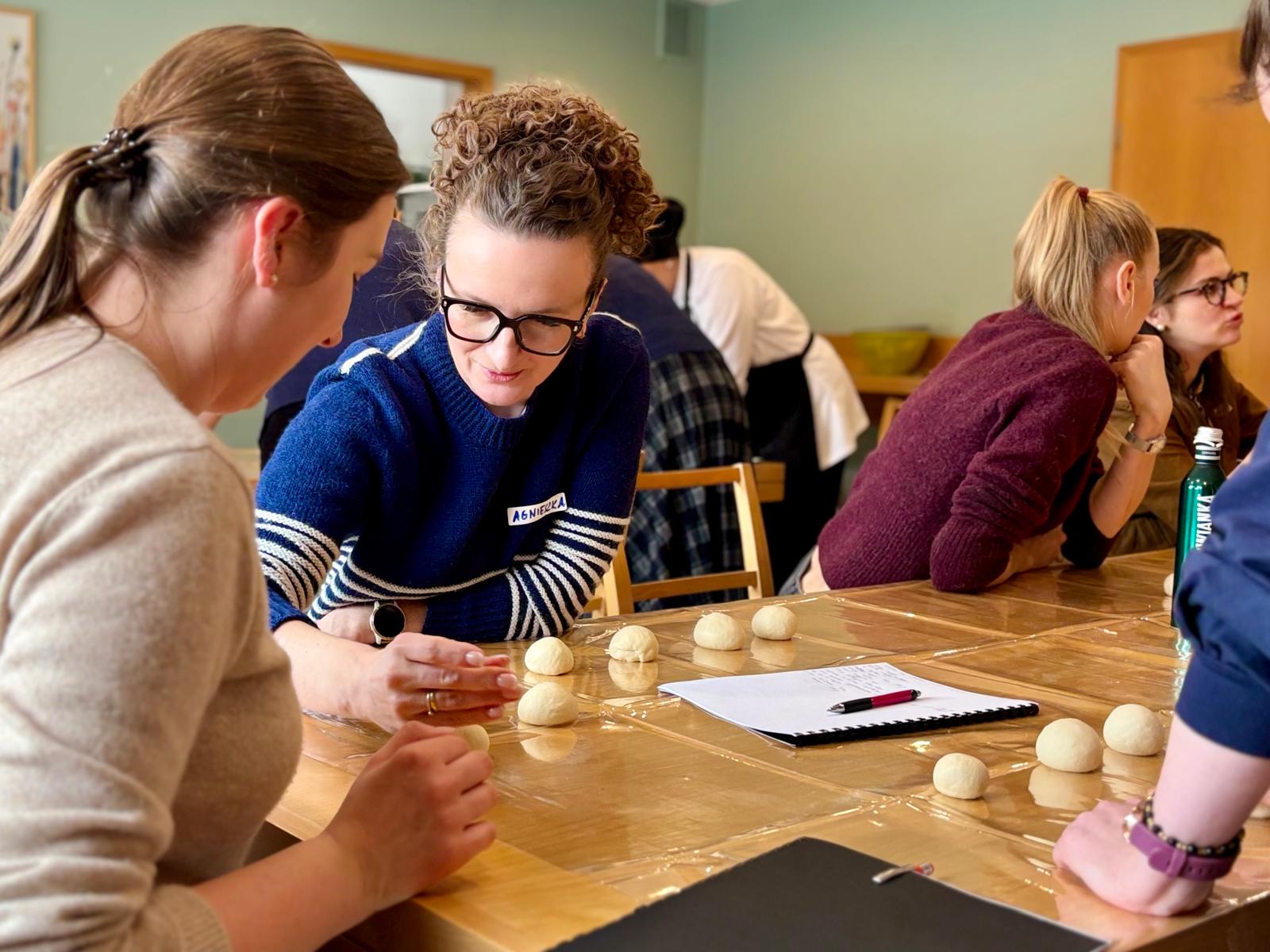 18.04.2026 - POZIOM 2 - Batch cooking wg metody Ochmistrzyni - kuchnia włoska i hiszpańska - obrazek 12